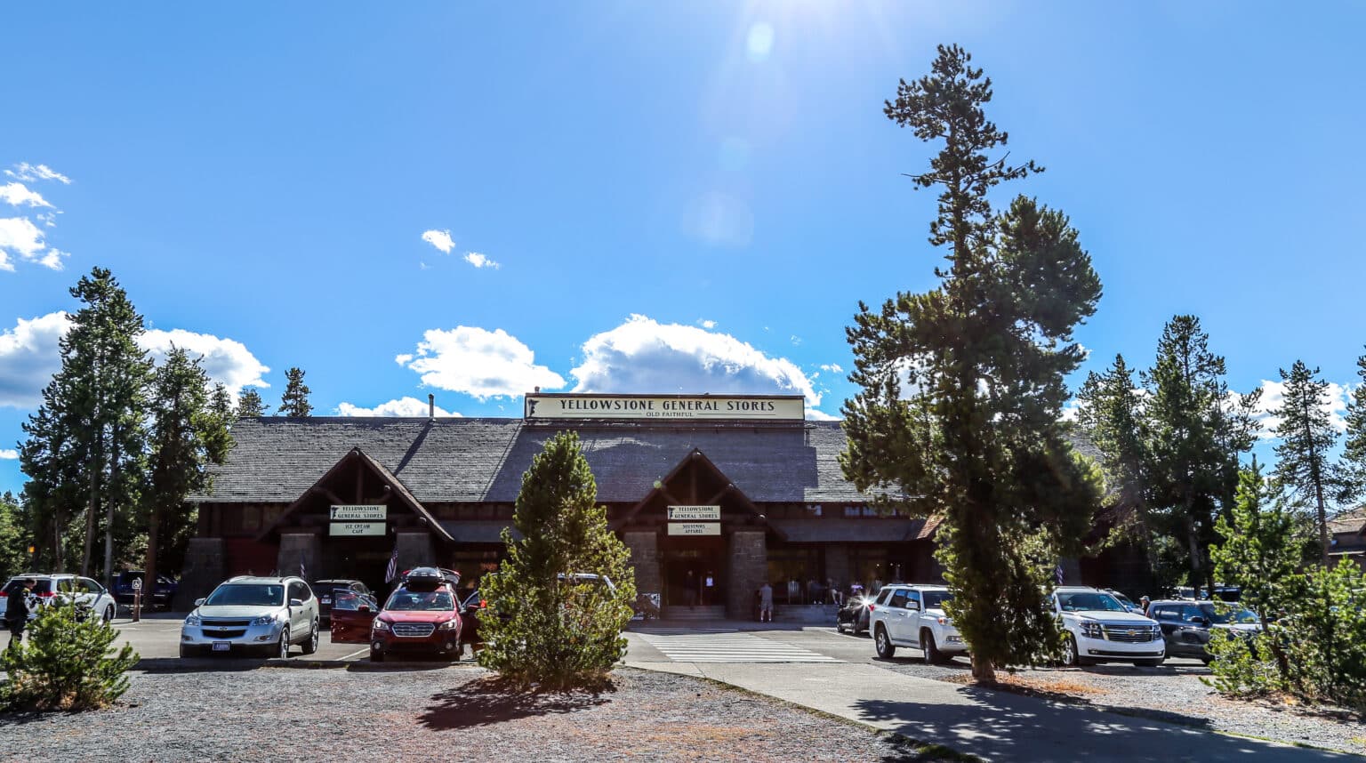 Yellowstone General Stores - Retail in Yellowstone