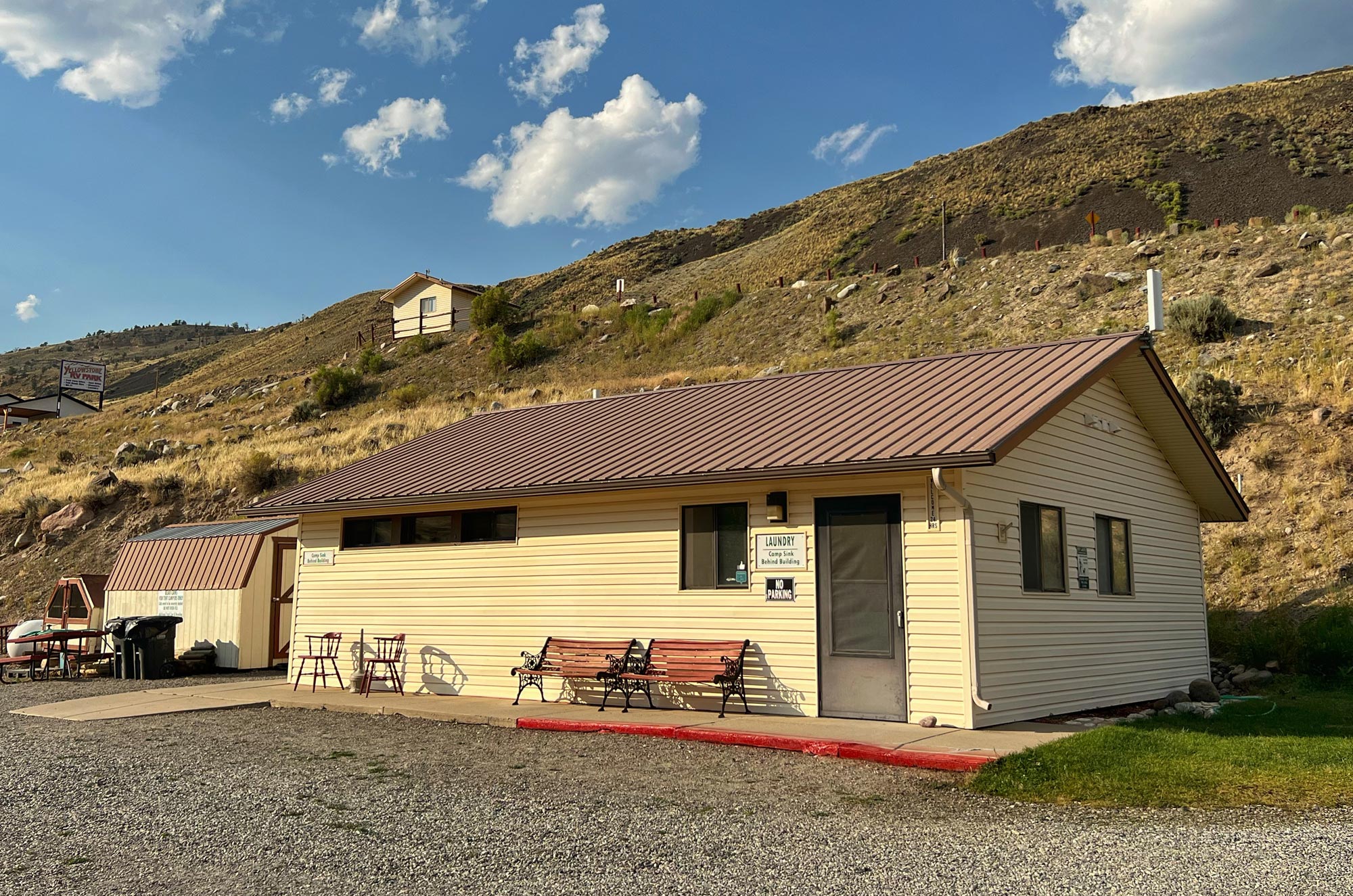 The laundry building at Yellowstone RV Park